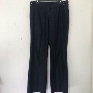 Comfy Wide-Leg Jeans